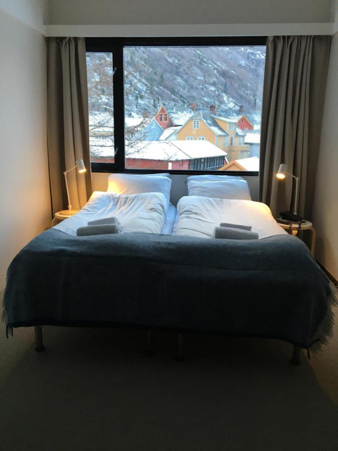 Lindstrom Hotel Lærdalsøyri المظهر الخارجي الصورة